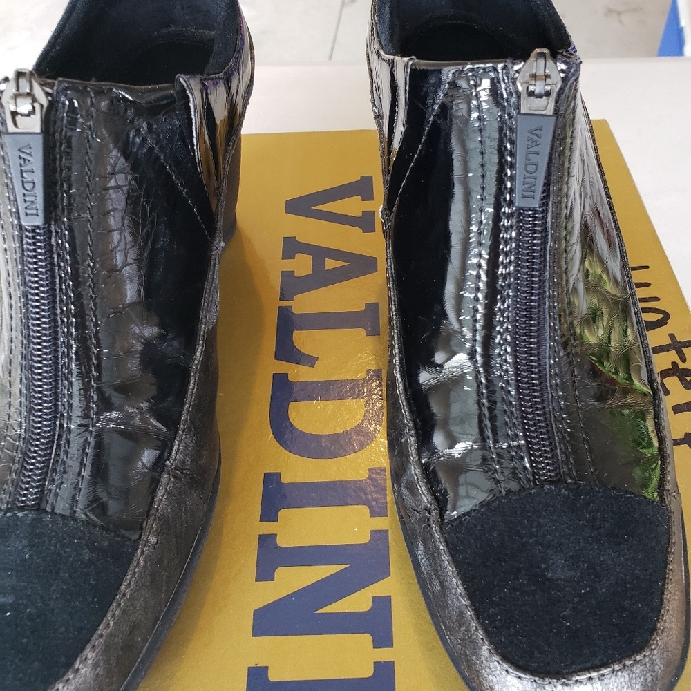 Black Valdini Wedge